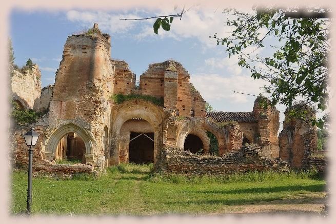 Monasterio de Santa María la Real de Trianos