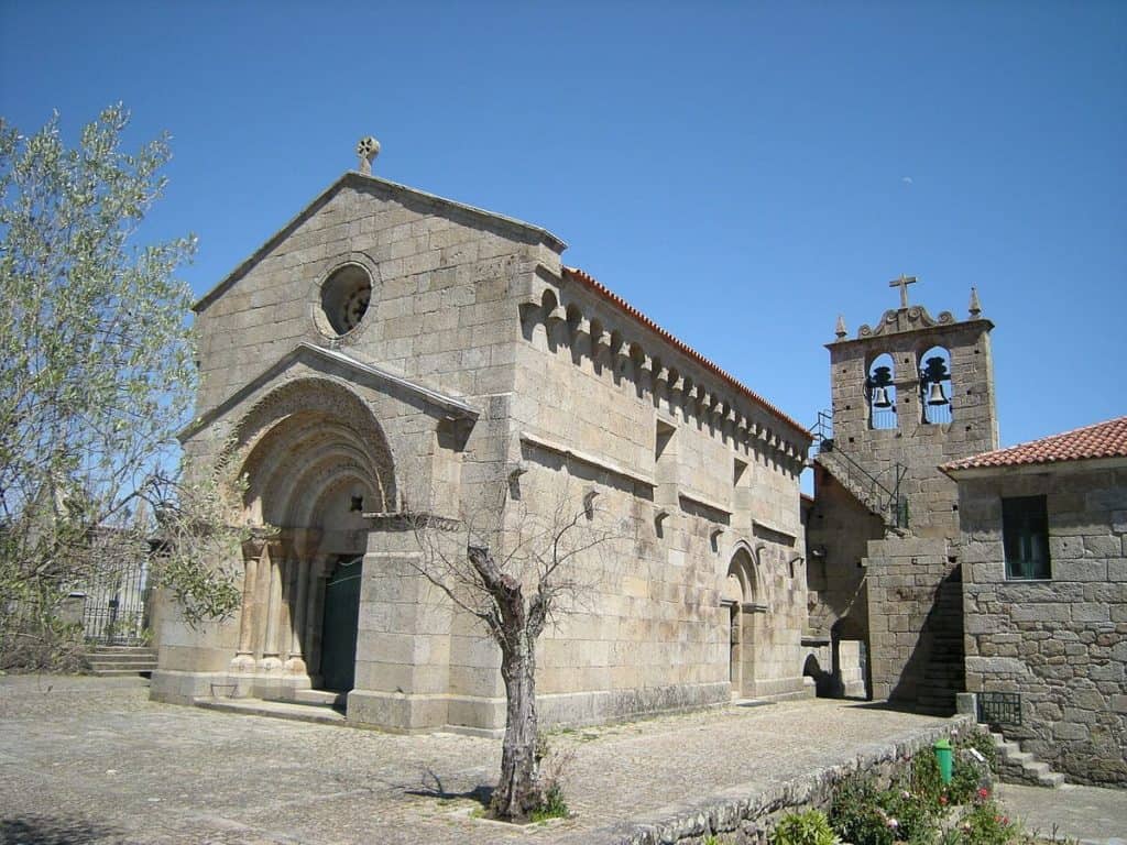 Igreja De São Vicente De Sousa