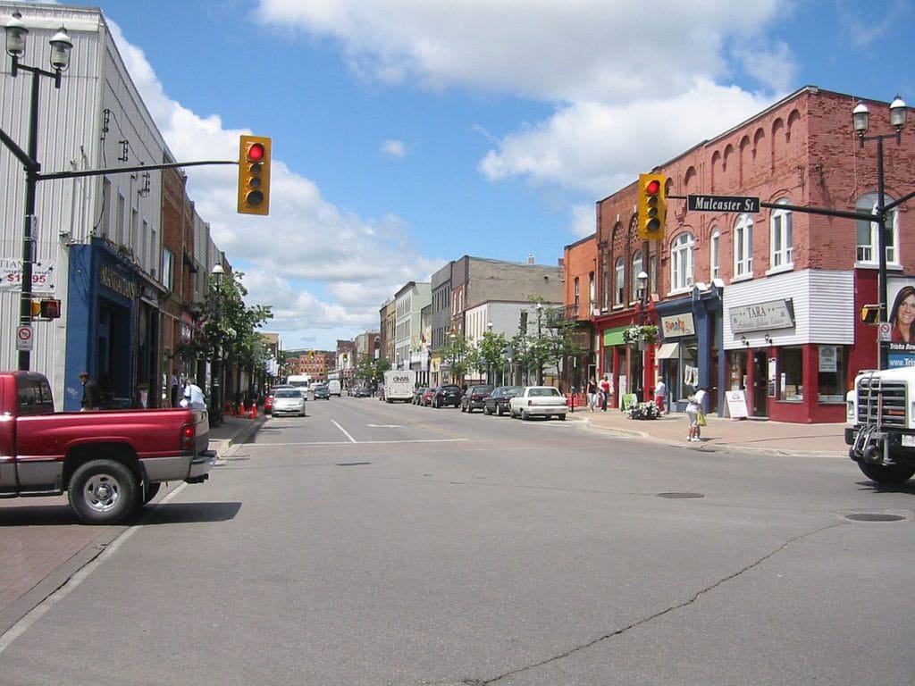 Barrie, Canadá Mulcaster Street