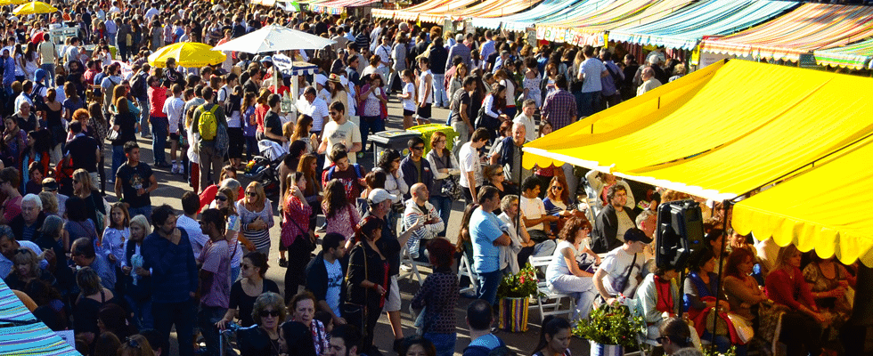Feria De Recoleta