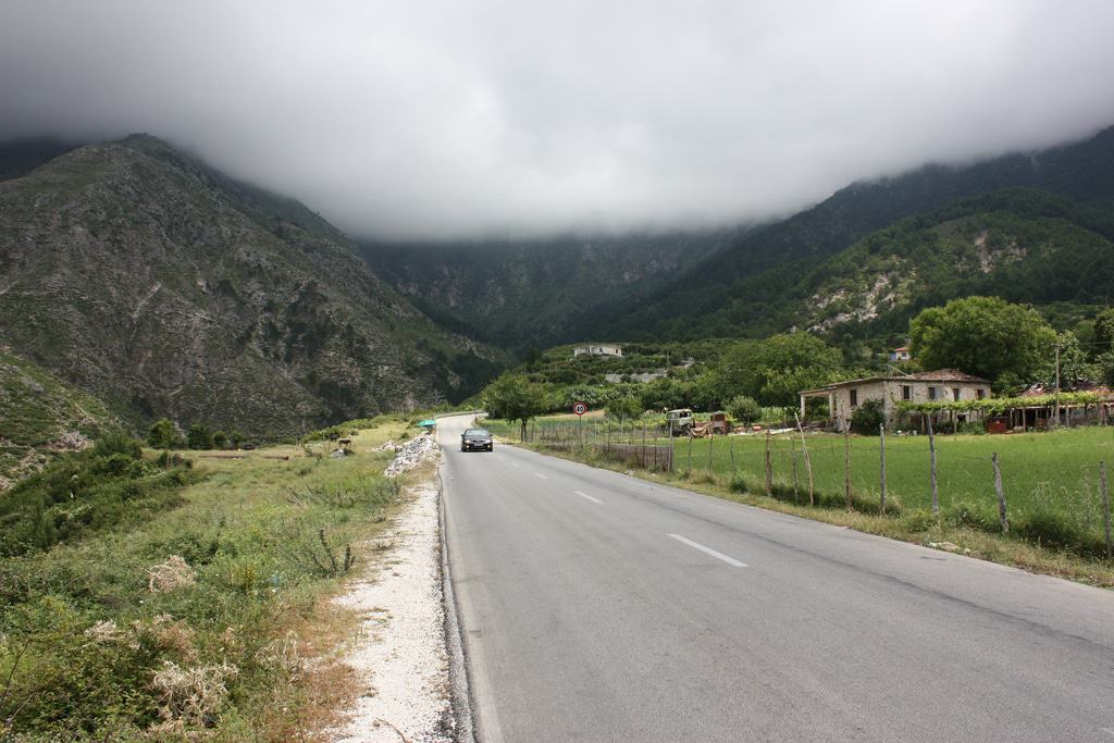 Paso de Llogara, Albania