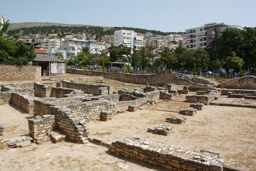 Ruinas de la sinagoga de Saranda