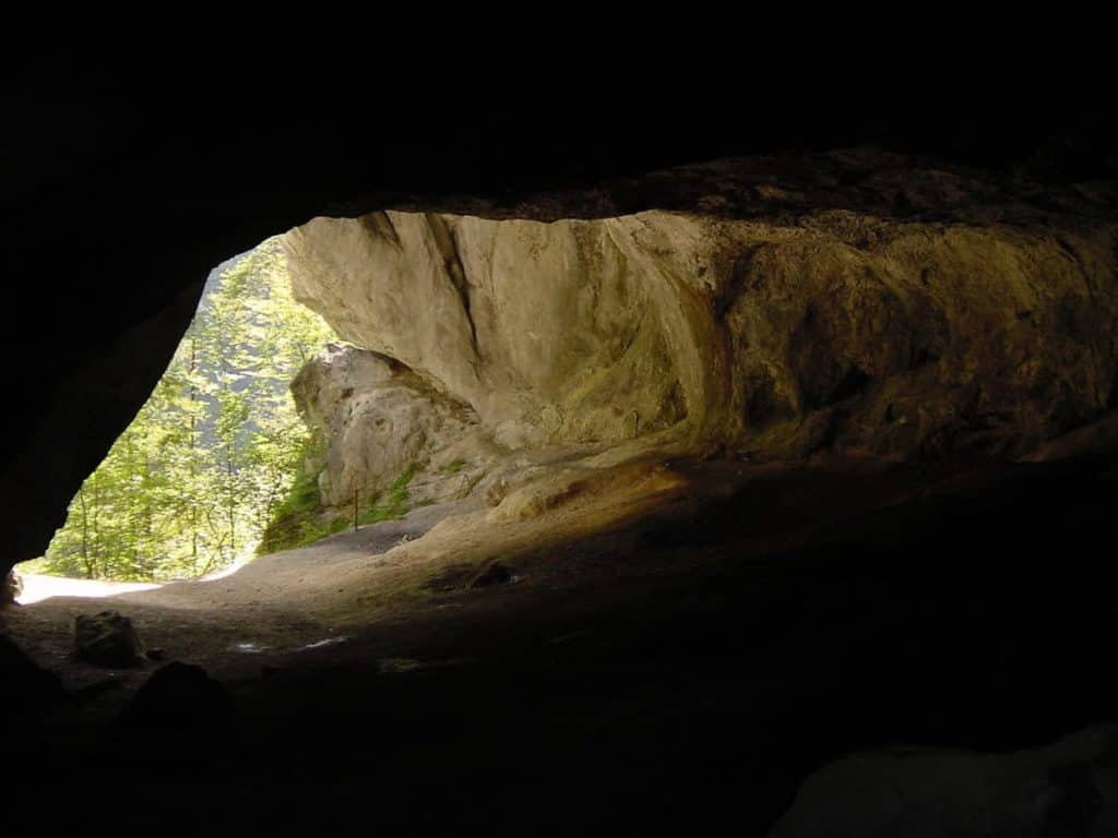 Cueva Tischofer