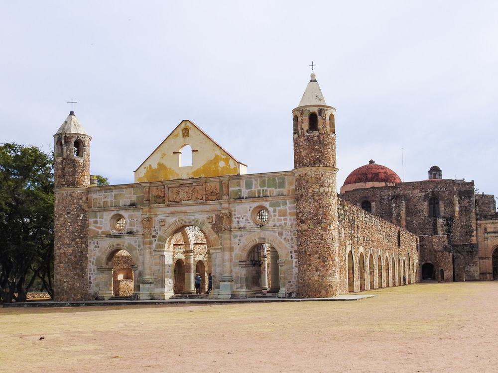 Ex-Monasterio de Santiago Apóstol